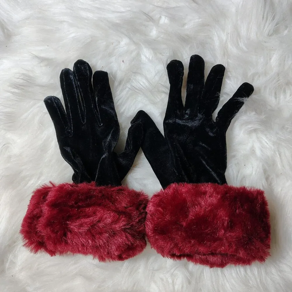 Retro Blk Classy Velvet VTG Gloves W Red Faux Fur Cuff/RT1